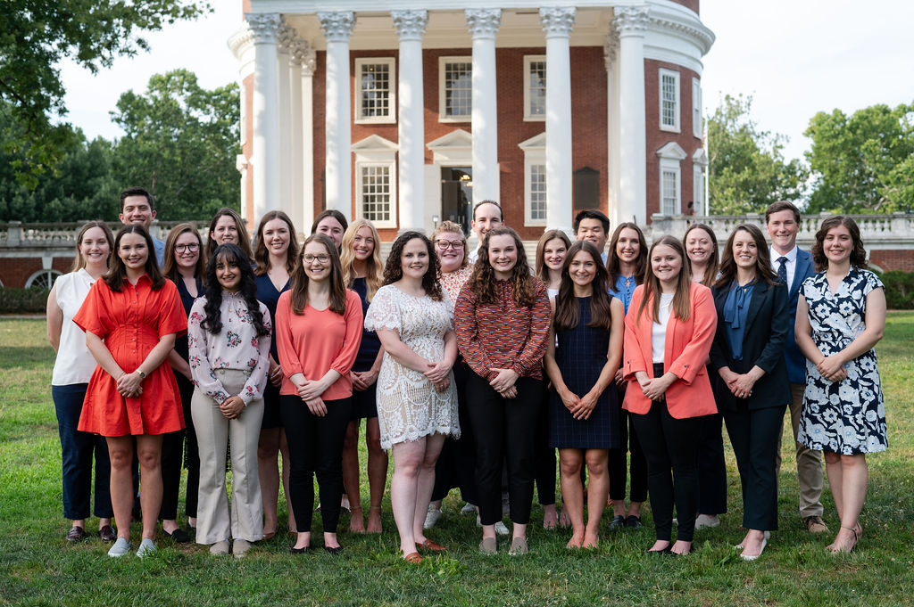 Front: Alecia Guishard, Carolina Pham, Mia DeMarco, Jeanette Lahoud, Jessica Donald, Mel Sokol, Abigail Mathes Middle: Emily Fitch, QingXiang Mo, Nicole Glatz, Hanna Hadad, Stephanie Hannon Back: Emily Bowman, Ashleigh Corrado, Linda Allworth, Gabriele Quaranta, Evan Meadows, Steven Astrachan, Corey Johnson, John Parker